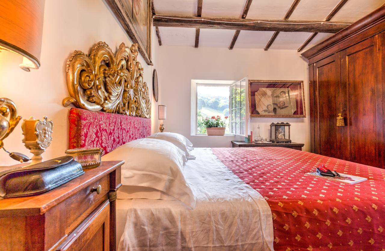 B&B La Residenza Del Poeta Montesicuro Екстериор снимка